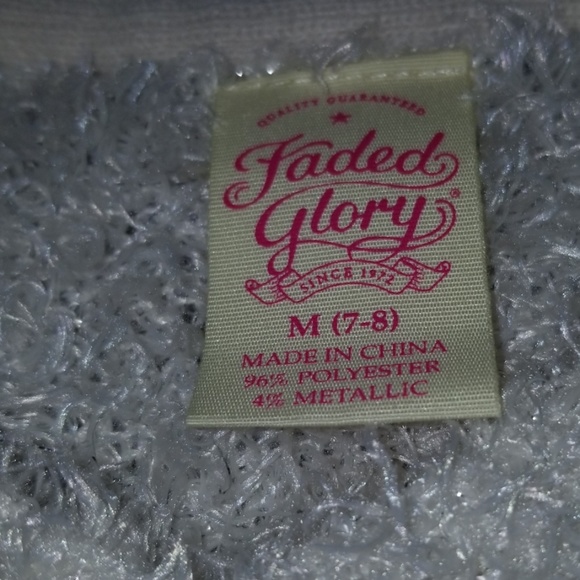 Sweater - Picture 4 of 4